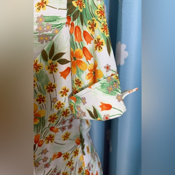 Vintage 70s polyester floral dress. Size s - Picture 5 of 9